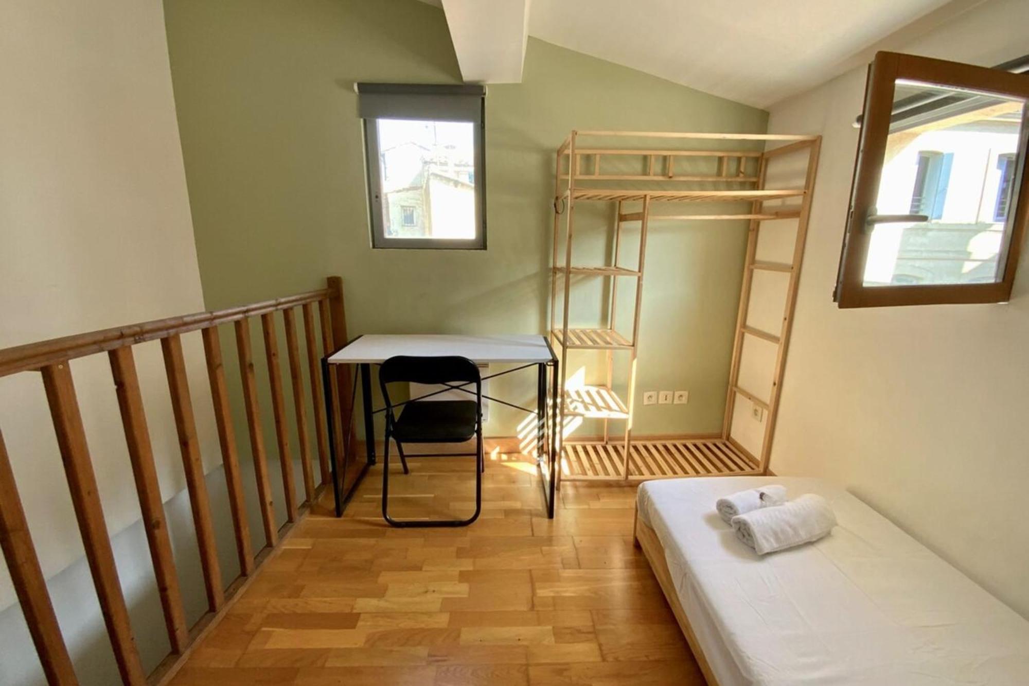 The Triplex- 3 Bedrooms In The Escutcheon! Montpellier Exterior foto