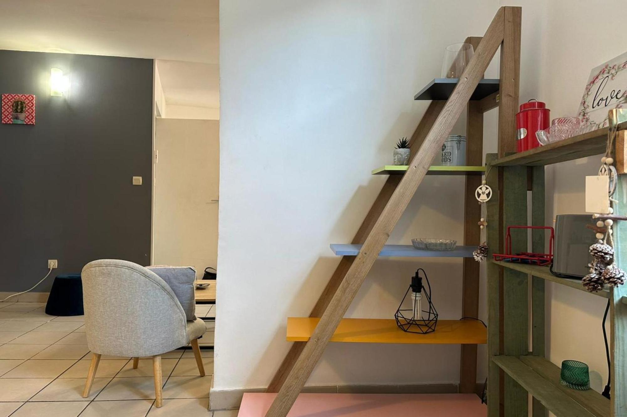 The Triplex- 3 Bedrooms In The Escutcheon! Montpellier Exterior foto